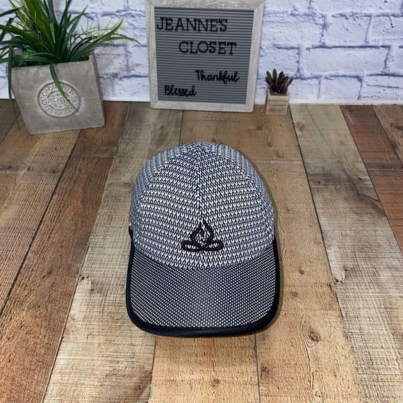 Apana Yoga Running Lightweight Workout Hat Gray Black
Size: ONE SIZE - Picture 5 of 8